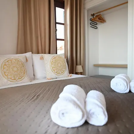 Bohemian Appartement Áfitos